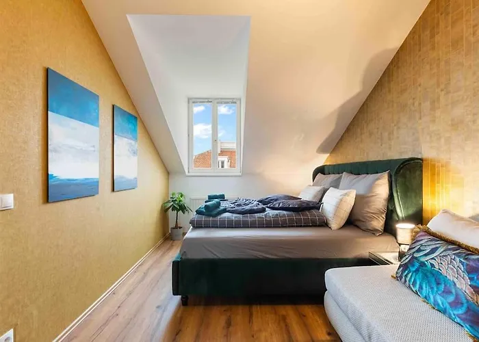 Apartman „royal Loft View“ Rooftop Naehe Stadtzentrum *