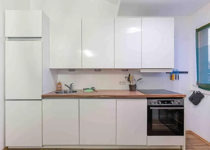 Apartman „royal Loft View“ Rooftop Naehe Stadtzentrum