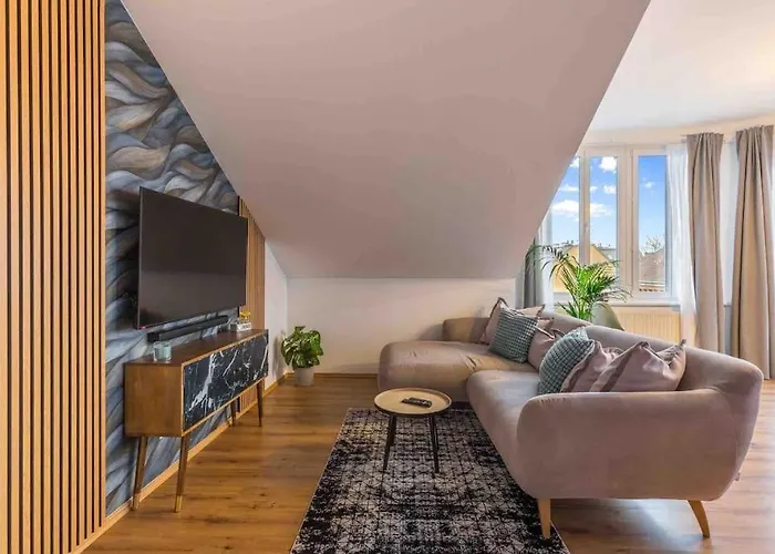 „royal Loft View“ Rooftop Naehe Stadtzentrum Apartman *