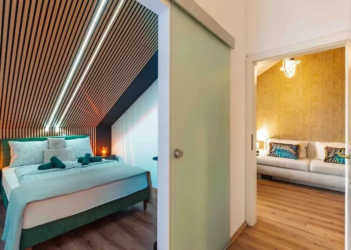 „royal Loft View“ Rooftop Naehe Stadtzentrum Apartman *